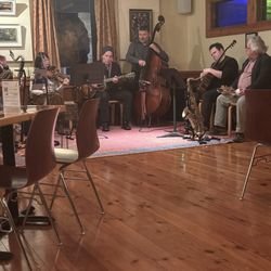 Martini's Pizza - Live music