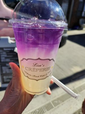 Lisa's Creperie & Cafe by null