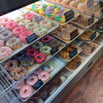 Somethin' Sweet Donuts - Donuts Near Me - Chicago, Illinois