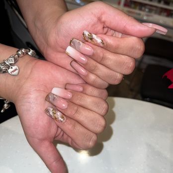 City Nail Spa - Nail Salons Near Me - Suffolk, Virginia