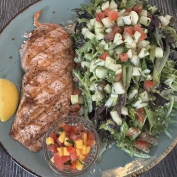 Montauk Seafood Grill - Salmon - Seafood Near Me - Vail, Colorado