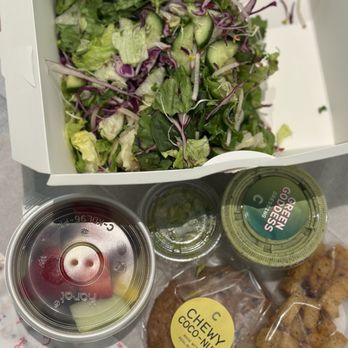 Calif Chicken Cafe - Salad Near Me - Los Angeles, California