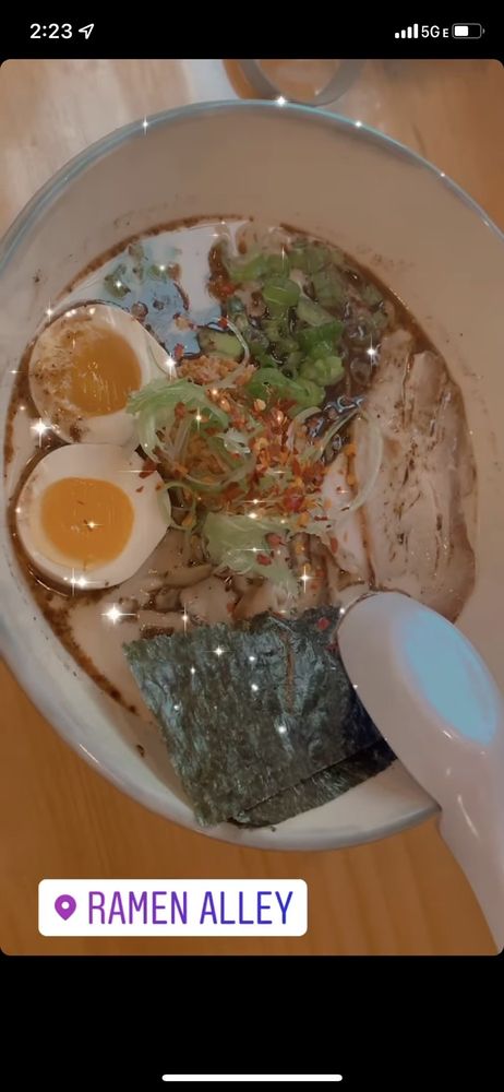 Ramen Alley Logo
