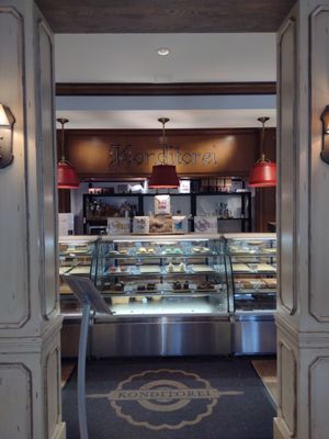 Konditorei Restaurant by null