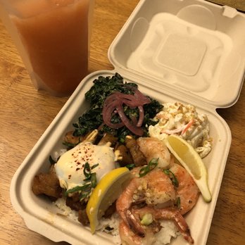 Barkada Edmonds - Combo plate with sisig, garlic shrimp, kale salad & macaroni salad...plus a margarita slushie. - Filipino Near Me - Edmonds, Washington