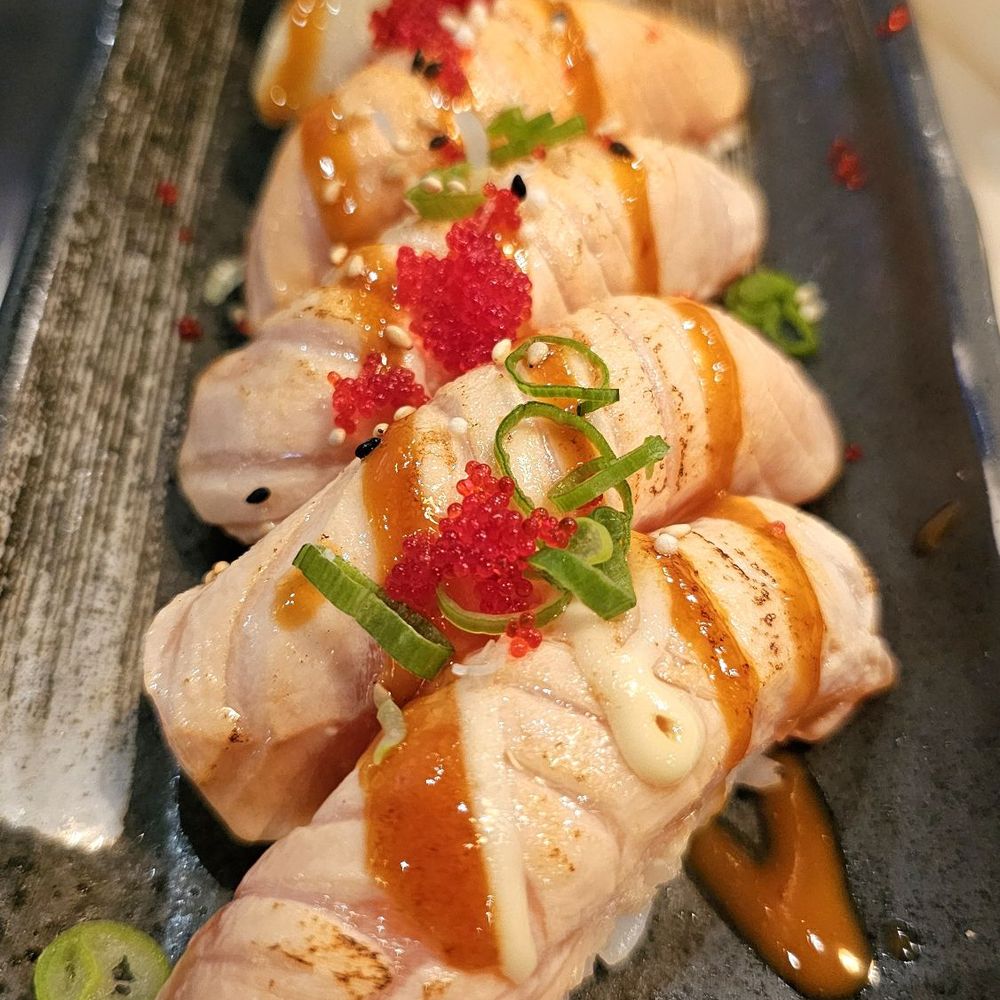 Kungfu Sushi - Sushi Bars Near Me - North York, Ontario