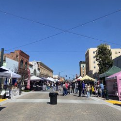 Oldtown Salinas - Farmers market
