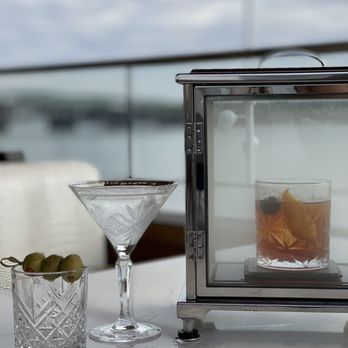 Dosalas - Martini and vintage fashion - Latin American Near Me - Vancouver, Washington
