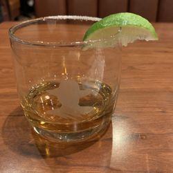 Los Tres Amigos - Great selection of tequila and drinks