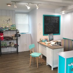 The Pooch Pawlor - Reception area
