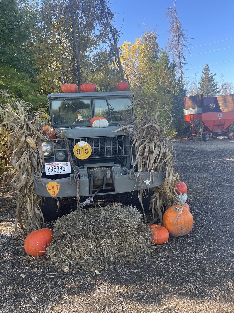 HONEY CREEK ORCHARD Updated July 2024 19 Photos 8210 Pioneer Rd