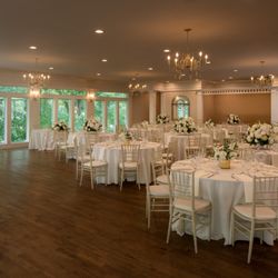Primrose Cottage by Wedgewood Weddings