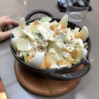 Les Cocottes - Caesar salad - Bistros Near Me - Paris, 01 Les Cocottes - Caesar salad - Bistros Near Me - Paris, 01