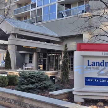 Landmark On the Lake - Entrance view from Prospect Ave - Apartments Near Me - Milwaukee, Wisconsin Landmark On the Lake - Entrance view from Prospect Ave - Apartments Near Me - Milwaukee, Wisconsin