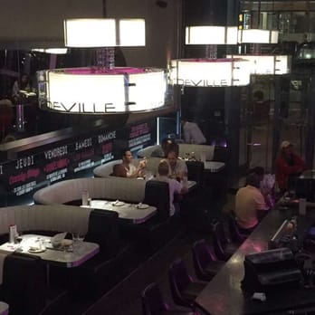 Deville Dinerbar - Diners Near Me - Montreal, Quebec Deville Dinerbar - Diners Near Me - Montreal, Quebec