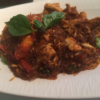 Asian Mint - Pad kee mow - Asian Fusion Near Me - Dallas, Texas
