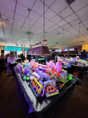 Billco's Billiards and Darts by null
