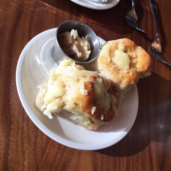 Barrel & Bushel - Complimentary bread - Bars Near Me - Tysons Corner, Virginia