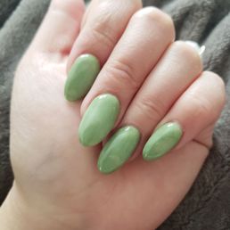 Almond shaped dipped nails! Almond shaped dipped nails!