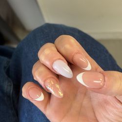 Simple but cute. Thanks Lee love love love them. I never leave disappointed.