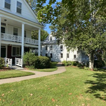 Rabbit Hill Inn - Hotels Near Me - Lower Waterford, Vermont