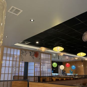 Edo Japanese Steakhouse - Sushi counter to the right - Japanese Near Me - Gainesville, Florida Edo Japanese Steakhouse - Sushi counter to the right - Japanese Near Me - Gainesville, Florida
