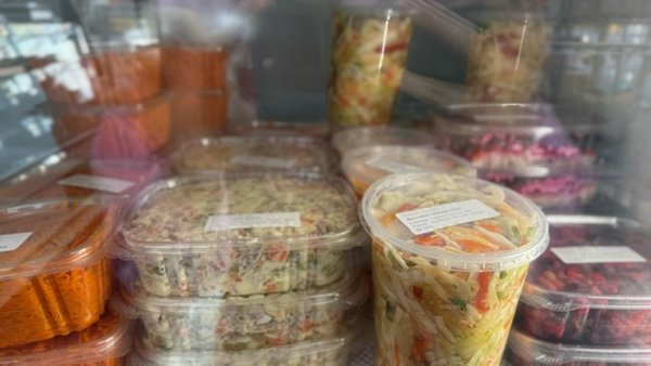 Friendly Food by null