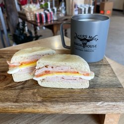 Sisters Meat and Smokehouse - Redmond