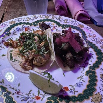 El Coco - Shrimp / Carne asada tacos - Tacos Near Me - New York, New York El Coco - Shrimp / Carne asada tacos - Tacos Near Me - New York, New York