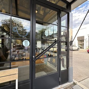 GIANT LEAP COFFEE - Updated September 2024 - 220 Photos & 124 Reviews