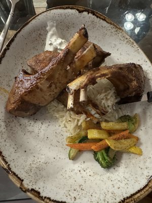 Brother's Bistro by null