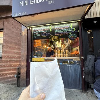 Mini Gourmet Deli - Store - Delis Near Me - New York, New York Mini Gourmet Deli - Store - Delis Near Me - New York, New York