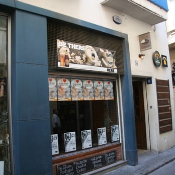 Tres Quarts - Bars Near Me - Sitges, B Tres Quarts - Bars Near Me - Sitges, B