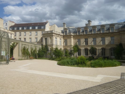 Jardin Anne Frank by null