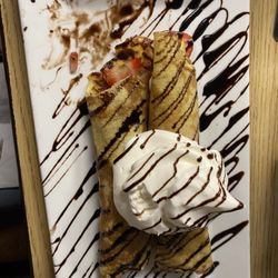 Turtle Cafe - Nutella crepes