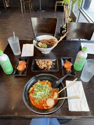 Moko Ramen Bar by null