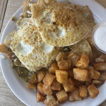Fratelli Cafe - Chilaquiles - Coffee & Tea Near Me - Los Angeles, California Fratelli Cafe - Chilaquiles - Coffee & Tea Near Me - Los Angeles, California
