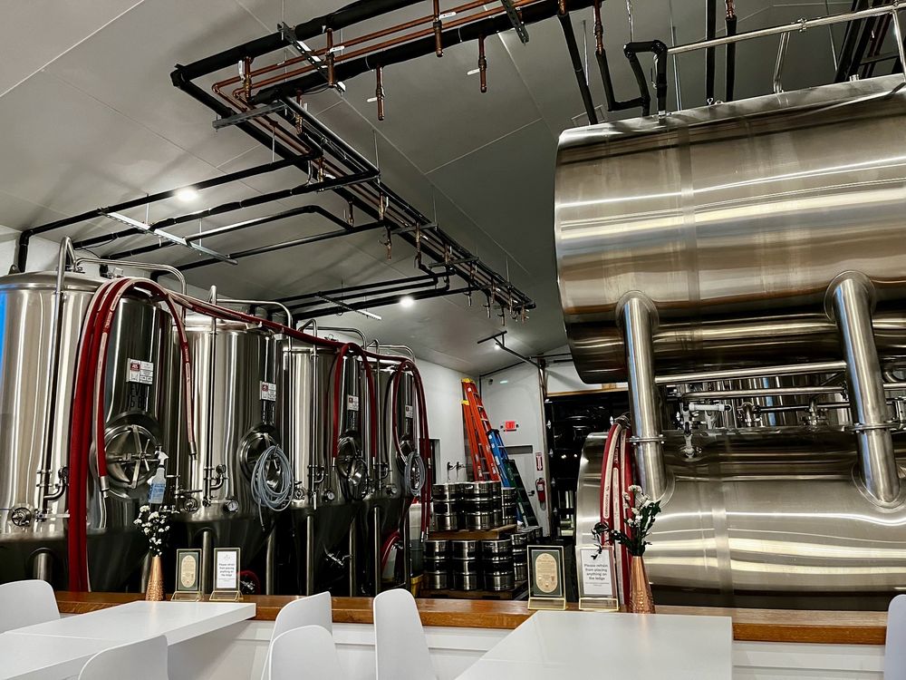 TALL OAKS FARM + BREWERY 450 Colts Neck Rd, Farmingdale, New Jersey