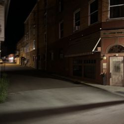 Morguen Toole Company Hotel - This is the dark alley where the "main entrance" is located.