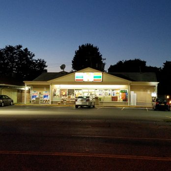7-ELEVEN - CLOSED - Updated November 2025 - 840 Maple Rd