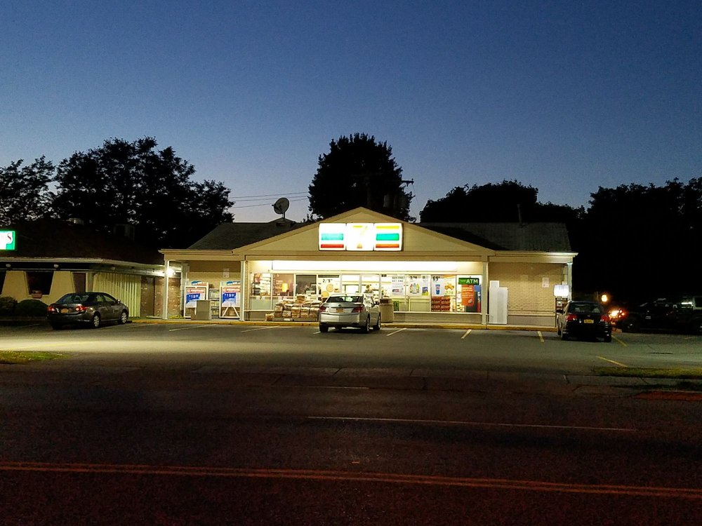 7ELEVEN Updated May 2024 840 Maple Rd, Williamsville, New York
