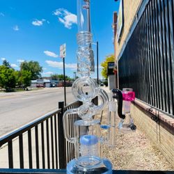 The Bomb Head Shop