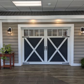 Yoder Overhead Door - Showroom Garage Door - Garage Door Services Near Me - Delmar, Delaware Yoder Overhead Door - Showroom Garage Door - Garage Door Services Near Me - Delmar, Delaware