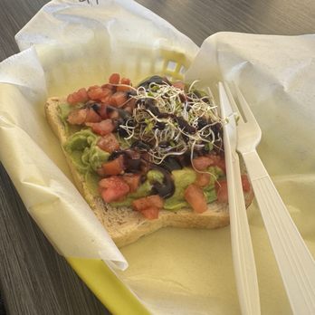Breezeway Cafe - Regular Avocado toast - Breakfast & Brunch Near Me - Pismo Beach, California