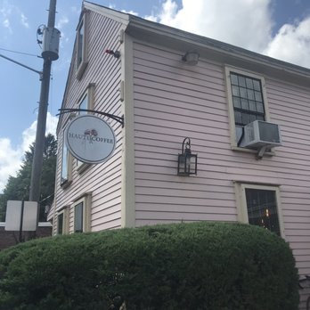 Haute Coffee - Pink exterior - Coffee & Tea Near Me - Concord, Massachusetts Haute Coffee - Pink exterior - Coffee & Tea Near Me - Concord, Massachusetts