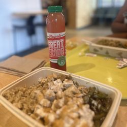 Maepole - Brown Rice, Green Beans & Onions, Chicken, & Mac & Cheese with the Watermelon Greaterade