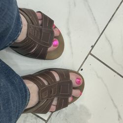 Bliss Nails - Bliss Nails gives the best pedicures!Peter was terrific, and I enjoyed a complimentary Mimosa. 5 stars!
