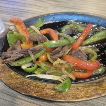 El Capitán Montebello - Fajitas steak - Seafood Near Me - Montebello, California