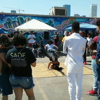 HIP HOP VINTAGE FLEA MARKET - Updated February 2026 - 2011 Leeland