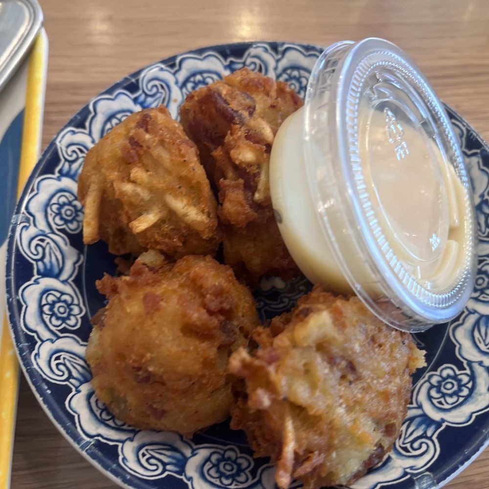 Biscuit Belly - Hoover - Loaded Breakfast Tots - Breakfast & Brunch Near Me - Hoover, Alabama Biscuit Belly - Hoover - Loaded Breakfast Tots - Breakfast & Brunch Near Me - Hoover, Alabama